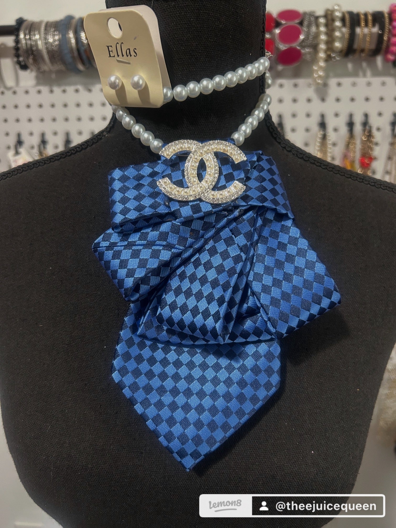 Royal blue Tie Necklace
